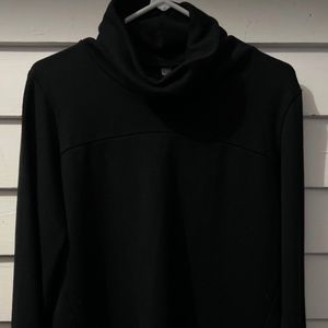 Black Women ATHLETA Turtle Neck